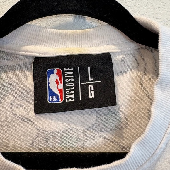 NBA Exclusive Cropped Sweatshirt Chicago Bulls Lakers Celtics Graphic Large - Picture 3 of 10